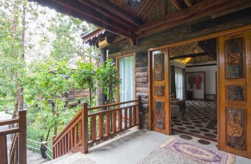 Banteay Srei Hotel | Bong Thom Forest Lodge
