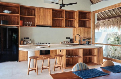 Selong Belanak Villa | Boni Beach Villas