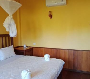 Don Det House | Boune Hom Guesthouse Sunrise Don Det