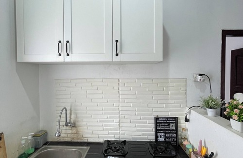 Kecamatan Labuapi Bed & Breakfast | Breeze Home BnB