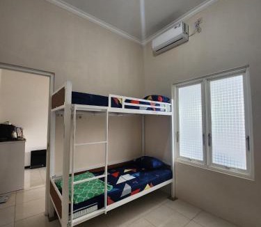 Dinoyo Bed & Breakfast | Bromo shelter GSA