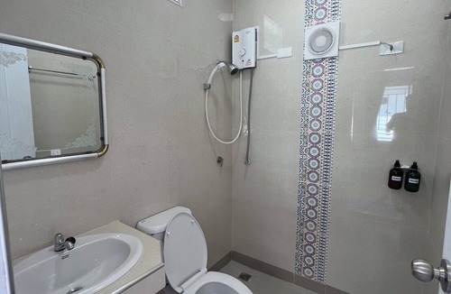 Ang Thong Hotel | Bualuang Angthong Hotel