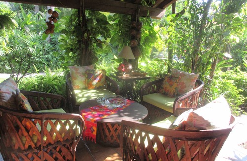 Bucerias House | BUCERIAS~EX-LARGE CASA~10 SECONDS to BEACH~Lush Tropical Gardens~Great Location~