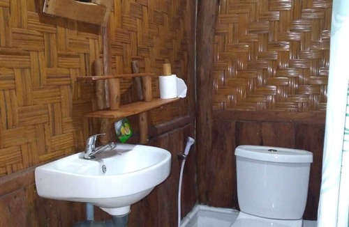 Bohorok Bed & Breakfast | Bukit Lawang Wonderful bed & breakfast Rimba House in Batu Kapal North Sumatra