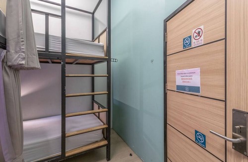 Talat Noi Hostel | Bunny Burrow Hostel