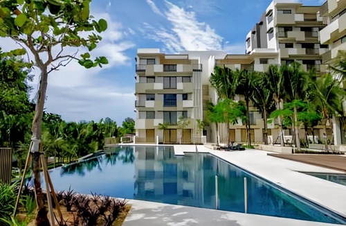 Batu Ferringhi Apartment | By The Sea Batu Ferringhi