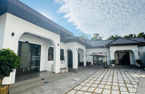 Co To Hotel | Cô Tô Luna Homestay