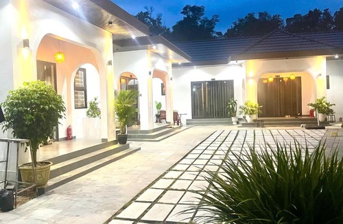Co To Hotel | Cô Tô Luna Homestay