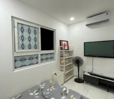 Tan Phu District Apartment | Căn hộ 70m2 gần sân bay - Khóa một phòng
