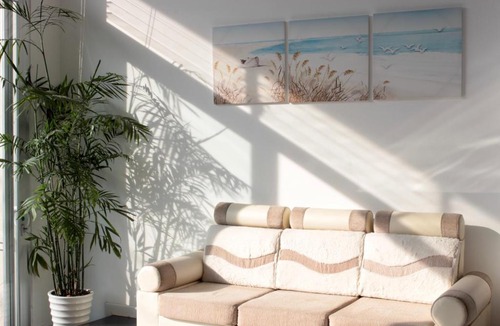 District 7 House | C'est La Vie! Homestay