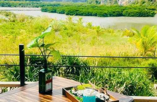 Cat Hai Hotel | Cabalina Grove