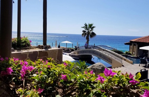 Paraiso Escondido Hotel | CABO 5-STAR RESORT OCEANVIEW-BEACHFRONT JR SUITE at Pueblo Bonito Sunset Beach