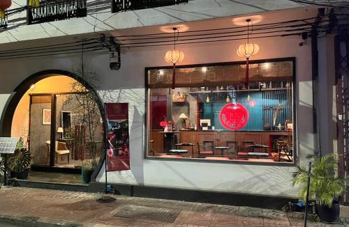 Talat Noi Hostel | Caiyong Hometel & Cafe's Studio