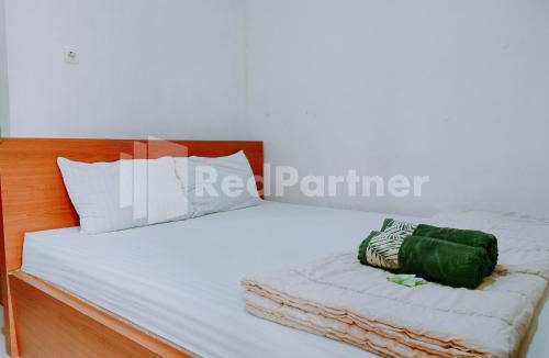Wonosari Hotel | Calida Hotel Mitra RedDoorz near Alun Alun Wonosari