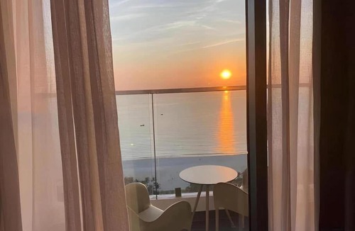 Cam Ranh Apartment | Cam Ranh Beach Resort - 5 Mins to Airport