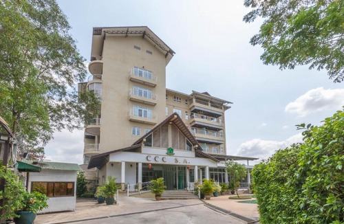 Ruessei Kaev Hotel | Cambodian Country Club