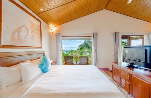 Ong Lang Hotel | Camia Resort & Spa