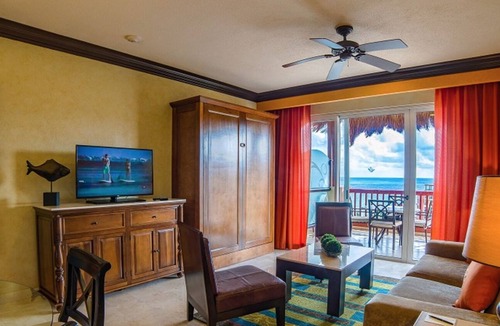 Playa Mujeres Villa | CANCUN 2 BR WATERFRNT PENTHOUSE VILLA DEL PALMAR-other size suite also available