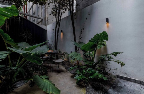 Polanco Apartment | Capitalia | Green Patio Haven in Heart of Polanco