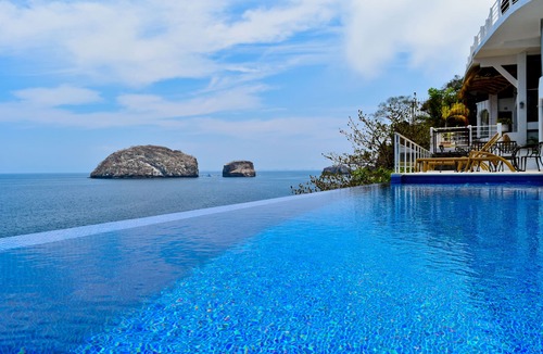 South Shore Hotel Area Villa | Casa Azul Profundo I II & III Private Oceanfront Villa up to 32 bedrooms
