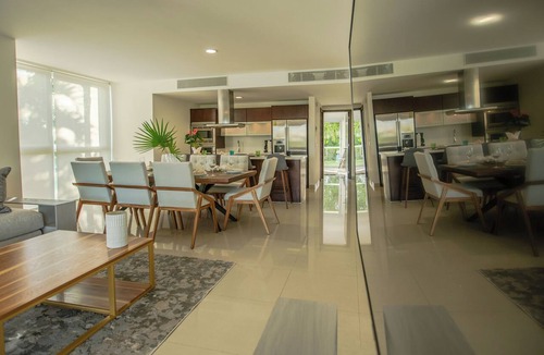 Puerto Juarez Condo | Casa Azul with Private Pool