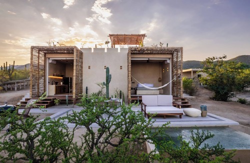 El Sargento House | Casa Cardones: Secluded Luxury Retreat Between Sea and Mountains