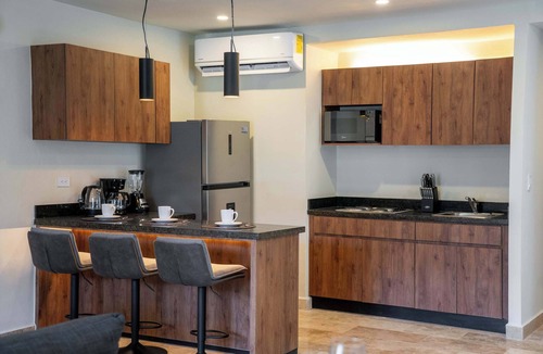 Villa Juarez House | Casa Coral - 2BR - Tropical Hideout with Pool