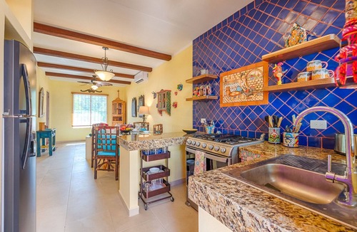Chan Chemuyil House | Casa De Las Joyas.Sweet Casita Near Xcacel Beach: Newly remodeled late 2023!