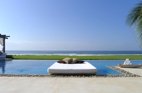 Barra de Colotepec Villa | CASA I. - Paradise on Oaxaca’s Coast + Exotic Living & Personalized Cuisine