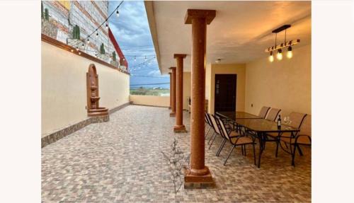 Ezequiel Montes House | Casa La Gladiola para 8 personas con terraza, Asador y WiFi