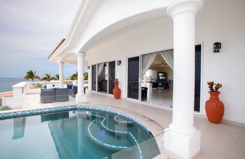 Cabo Bello Villa | Casa Las Vistas, Luxurious Villa with an Ocean & Arch View