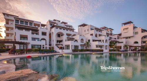 La Paz Villa | Casa Marvela at Playa de La Paz - 4br Beach front Villa, Access to Beach Club