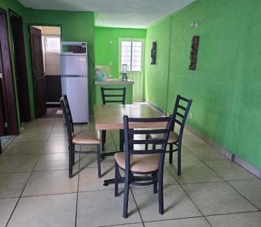San Juan del Rio House | Casa para 8 personas cerca de la Carr 57 y Hosp Gral