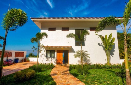 San Francisco House | Casa Pelicano, where the jungle meets the sand in beautiful San Pancho, Mexico