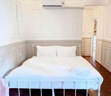 Nana Apartment | Casa Sukhumvit 11 BTS Nana - คาซ่า สุขุมวิท 11 รถไฟฟ้า นานา