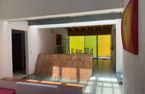 Burgos Bugambilias House | Casa Tikul