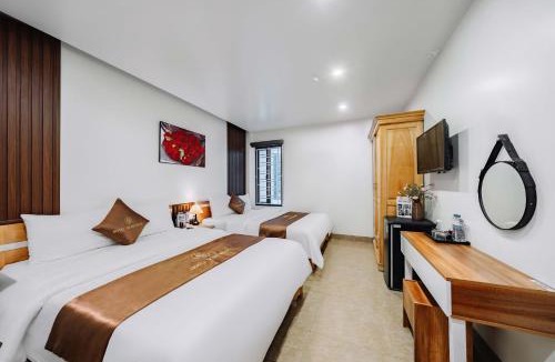 Cat Ba Hotel | Cat Ba Rose Nhung Hotel