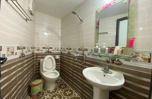 Tran Chau Hotel | Cat Ba Rustic Homestay