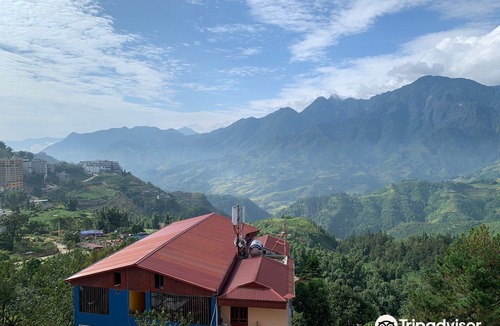 Sa Pa Hotel | Cat Cat Sunrise