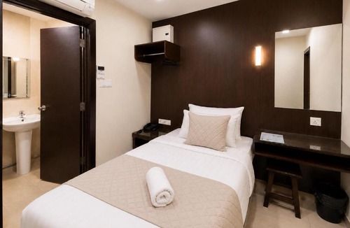 Downtown Kota Kinabalu Hotel | Cathay Hotel