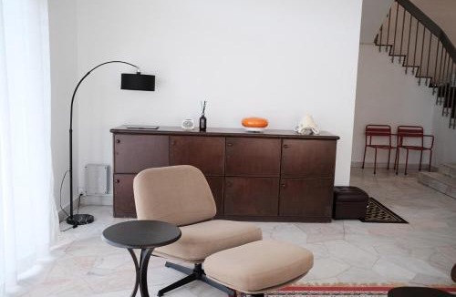 Taman Lapangan Terbang House | Cavendish Bright Modern Home Near Ipoh Center