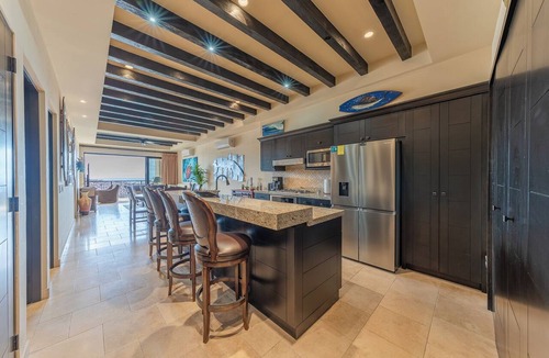 Sunset Beach Condo | CCV - Lovely 2BR condo with Golf access in vibrant Cabo San Lucas!