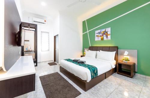 Pantai Tengah Resort | Cenang Rooms With Pool by Virgo Star Resort