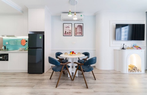 Tran Phu Beach Apartment | Center-Beachfront Breeze Apt–2BR-3 beds- Fast WiFi