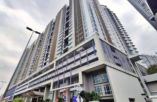 Bandar Tun Razak Condo | Central Residence - Free Gym Pool
