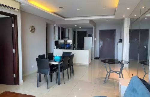 Jakarta Apartment | Central Royal Apartments by Emily