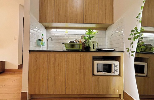 District 3 Apartment | Central Saigon | 2BR Apt - 10 mins to Bui Vien Walking Street