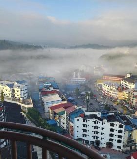 Brinchang Apartment | Centrum Homstay at Crown Imperial Court