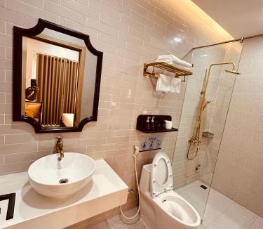 Trung Chanh Hotel | Cera Hotel