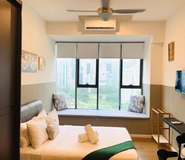 Golden Triangle Apartment | Ceylonz Suite Official